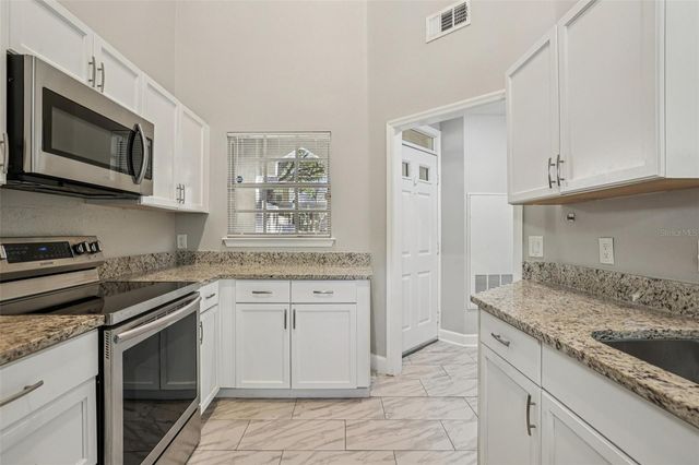 1486 FARRINDON CIRCLE, Lake Mary, FL 32746