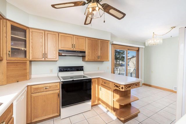 341 5th AVENUE N, Onalaska, WI 54650