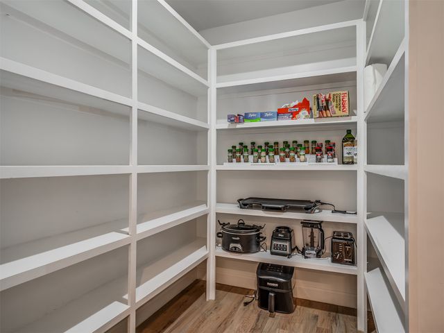 4041 S Birmingham Avenue, Tulsa, OK 74105