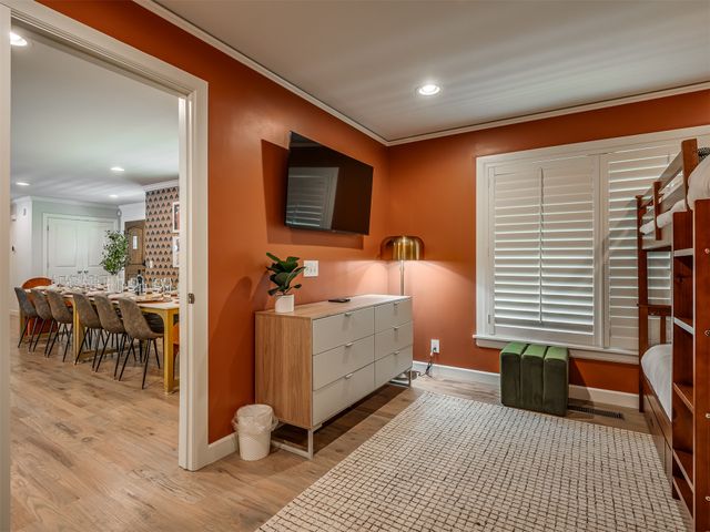 4041 S Birmingham Avenue, Tulsa, OK 74105