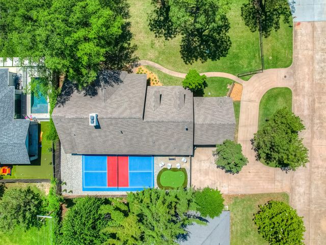 4041 S Birmingham Avenue, Tulsa, OK 74105