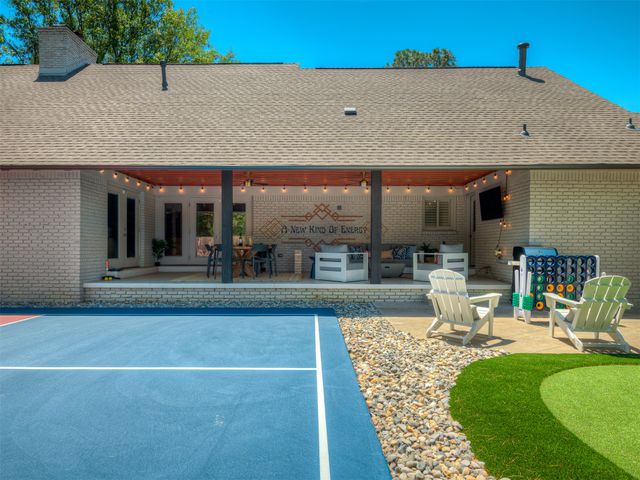 4041 S Birmingham Avenue, Tulsa, OK 74105