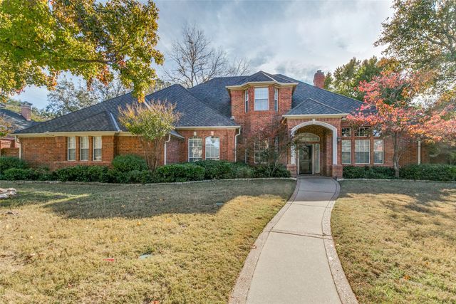 2805 Red Oak Court E, Colleyville, TX 76034