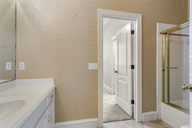 2805 Red Oak Court E, Colleyville, TX 76034