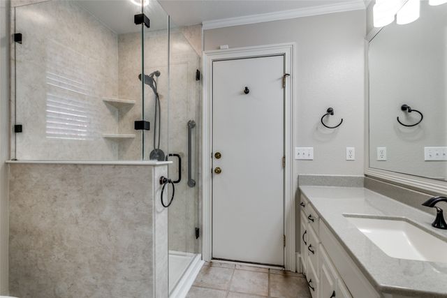 2805 Red Oak Court E, Colleyville, TX 76034