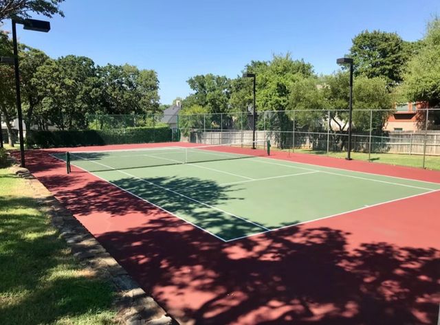 2805 Red Oak Court E, Colleyville, TX 76034