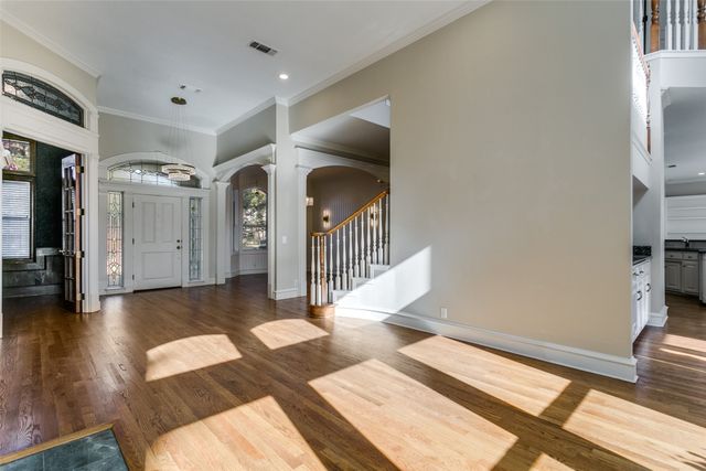 2805 Red Oak Court E, Colleyville, TX 76034