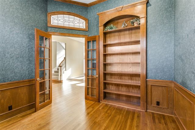 2805 Red Oak Court E, Colleyville, TX 76034