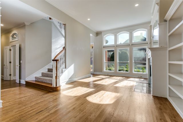 2805 Red Oak Court E, Colleyville, TX 76034