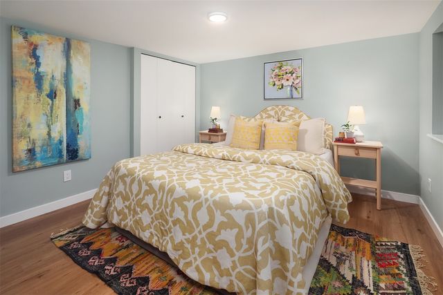761 32nd Avenue, Seattle, WA 98122