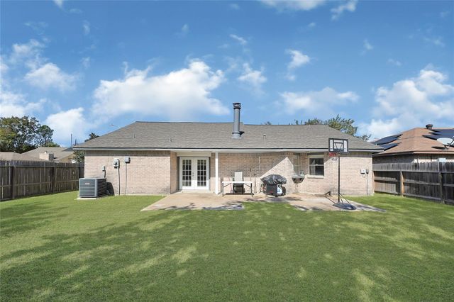 19327 Cypress Harbor Drive, Katy, TX 77449