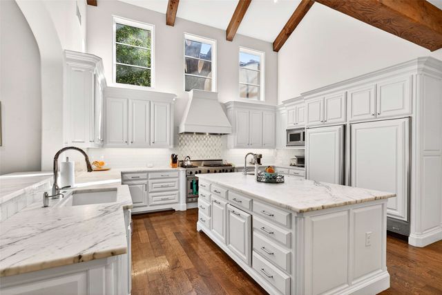 5543 Edlen Drive, Dallas, TX 75220