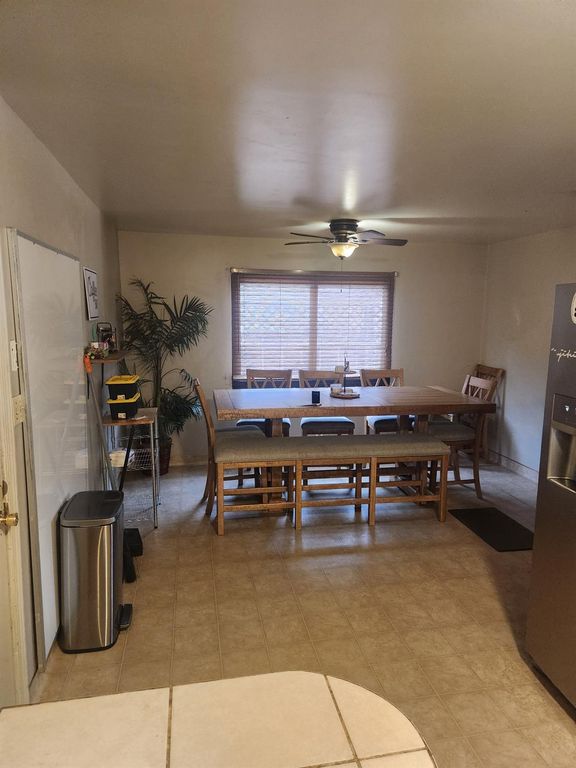 Image 7 of property listing at 4342 E Donner Avenue, Fresno, CA 93726