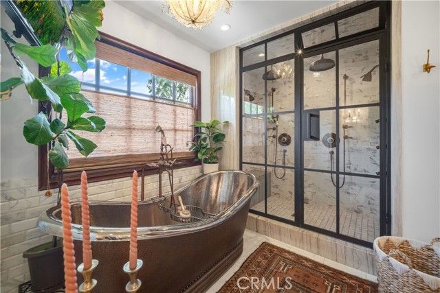 5558 Hoback Glen Road, Hidden Hills, CA 91302