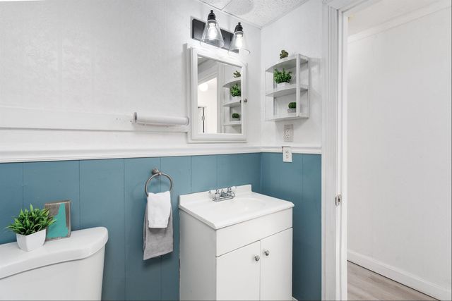 1639 Main Street, Dublin, NH 03444