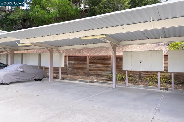 126 Ascot Ct B, Moraga, CA 94556