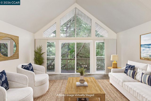 126 Ascot Ct B, Moraga, CA 94556