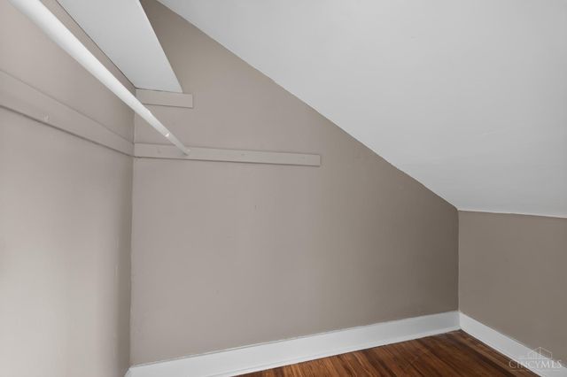 3223 Montana Avenue, Cincinnati, OH 45211