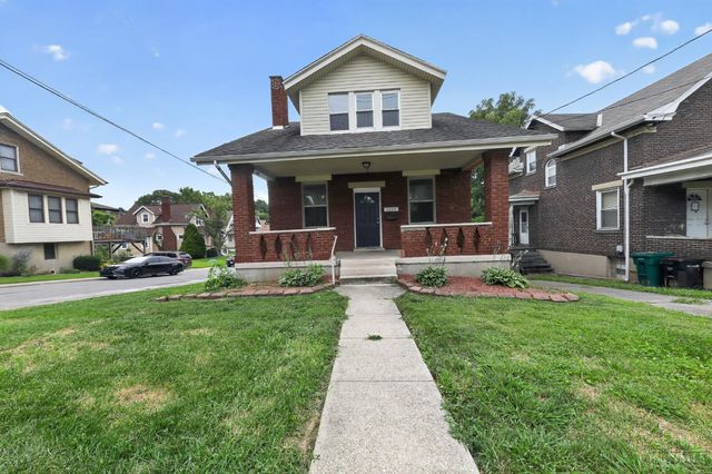 3223 Montana Avenue, Cincinnati, OH 45211