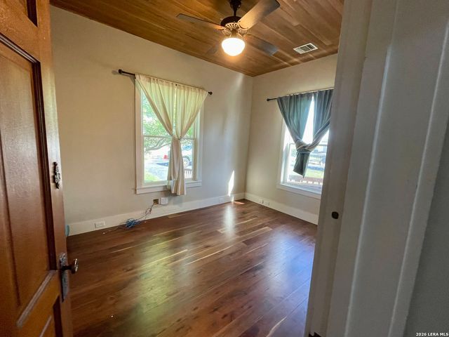 1440 W Klein RD, New Braunfels, TX 78130