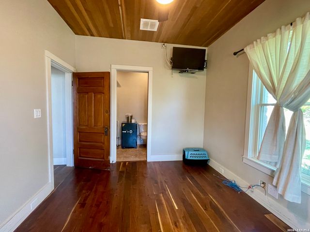 1440 W Klein RD, New Braunfels, TX 78130