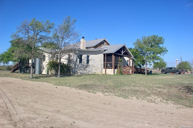 1440 W Klein RD, New Braunfels, TX 78130