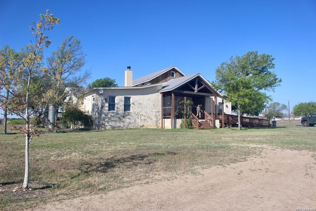 1440 W Klein RD, New Braunfels, TX 78130