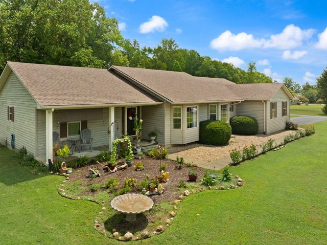 11 Cole Lane, Jamestown, KY 42629