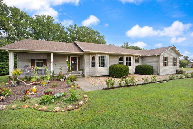 11 Cole Lane, Jamestown, KY 42629