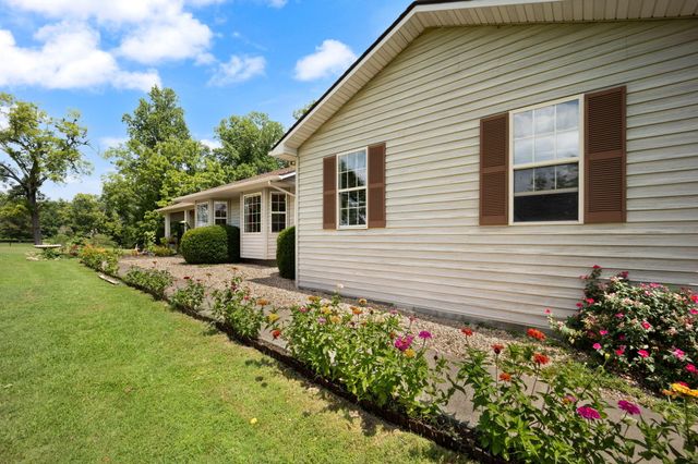 11 Cole Lane, Jamestown, KY 42629