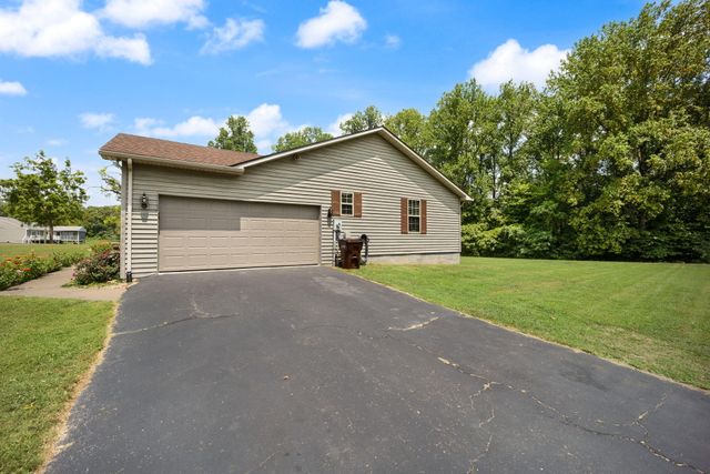 11 Cole Lane, Jamestown, KY 42629