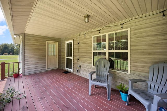 11 Cole Lane, Jamestown, KY 42629