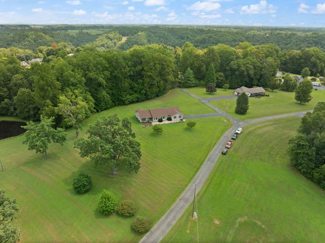 11 Cole Lane, Jamestown, KY 42629