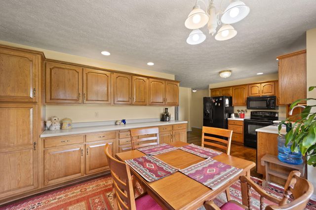 11 Cole Lane, Jamestown, KY 42629