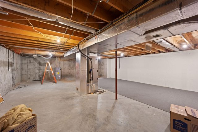 11 Cole Lane, Jamestown, KY 42629