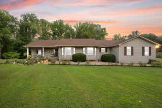 11 Cole Lane, Jamestown, KY 42629