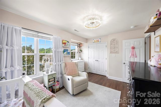 927 Claybrook Circle, Gastonia, NC 28054