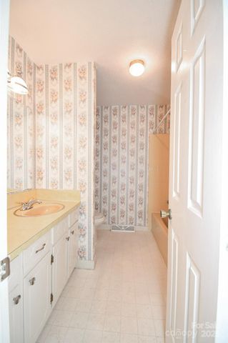 1004 Midwood Drive, Monroe, NC 28112