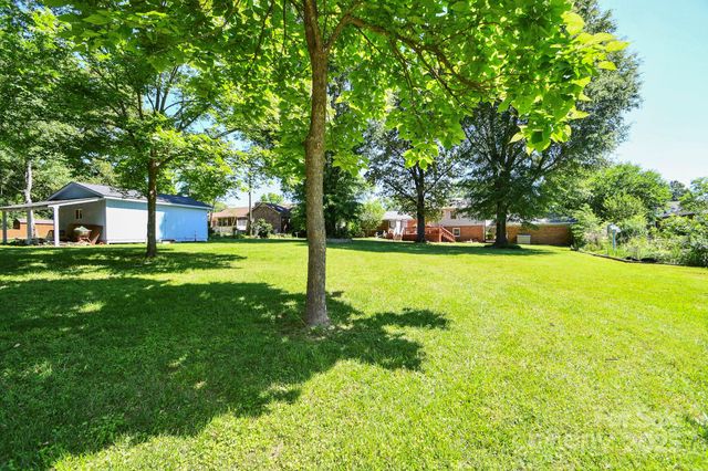 1004 Midwood Drive, Monroe, NC 28112
