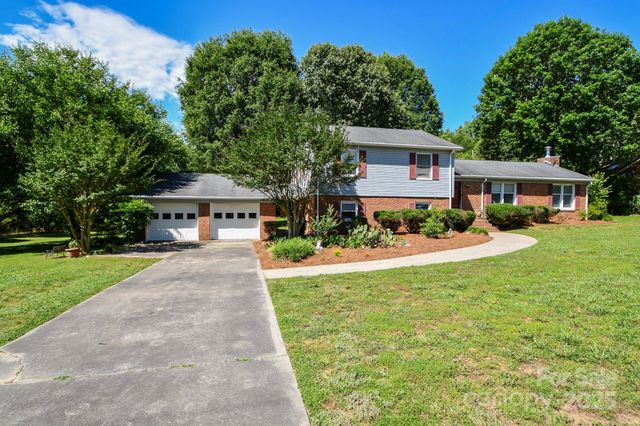 1004 Midwood Drive, Monroe, NC 28112