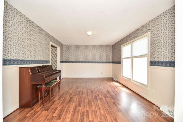 1004 Midwood Drive, Monroe, NC 28112
