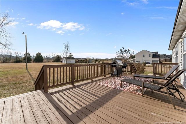 261 W Palmer Street, Raeford, NC 28376