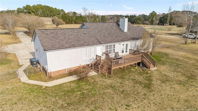 261 W Palmer Street, Raeford, NC 28376