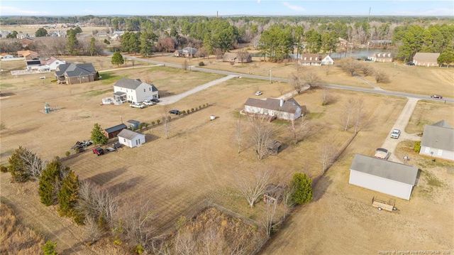 261 W Palmer Street, Raeford, NC 28376