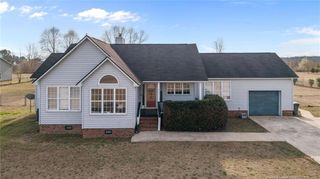 261 W Palmer Street, Raeford, NC 28376