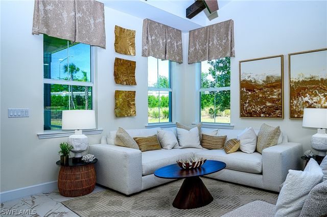 6968 Saona CT, Naples, FL 34113