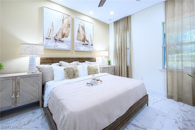 6968 Saona CT, Naples, FL 34113