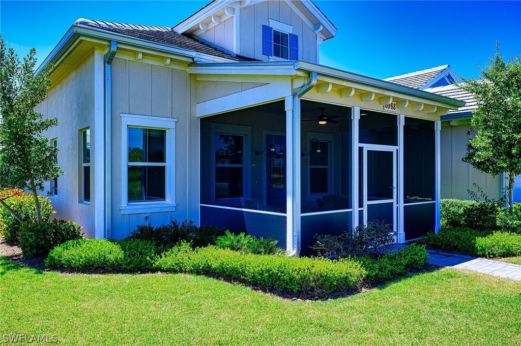 6968 Saona CT, Naples, FL 34113