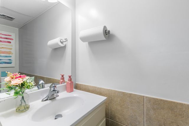 903 Notre Dame Drive, Matteson, IL 60443