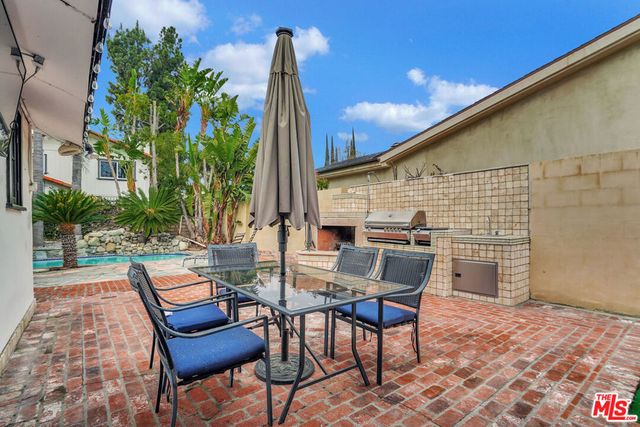5155 Densmore Avenue, Encino, CA 91436